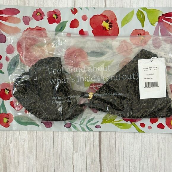 Andie X Demi Moore The Tropez Triangle Swim Top Black Gold - Picture 9 of 9